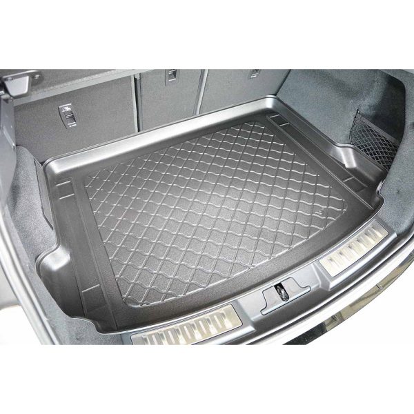 RANGE ROVER EVOQUE 2019 ONWARDS INC HYBRID Boot Liner Mat 5