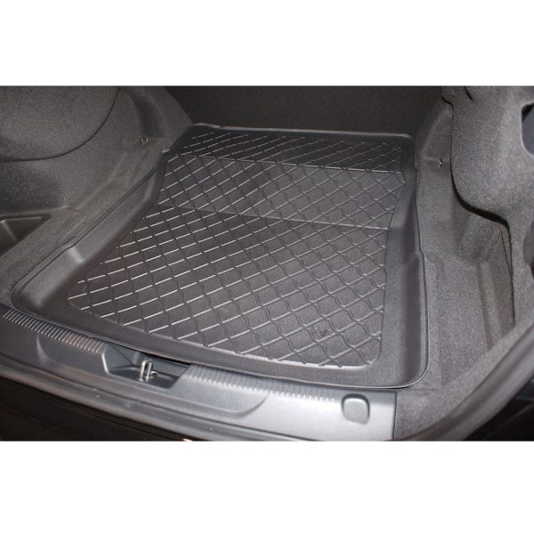 JAGUAR XE UPTO 2019 Boot Liner Mat - No 3