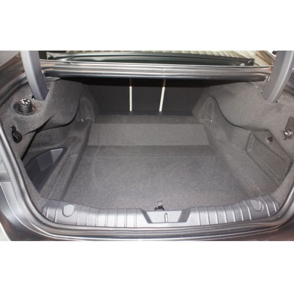 JAGUAR XF 2015 ONWARDS Boot Liner Mat 5