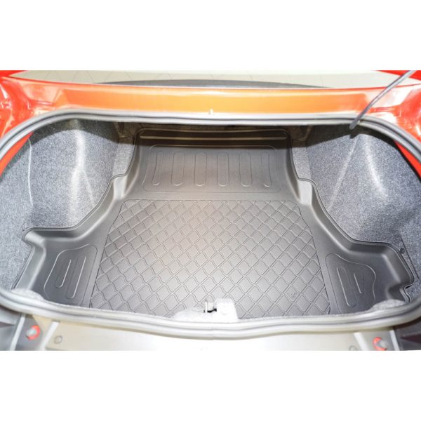 DODGE CHALLENGER 2008 ONWARDS Boot Liner Mat 3